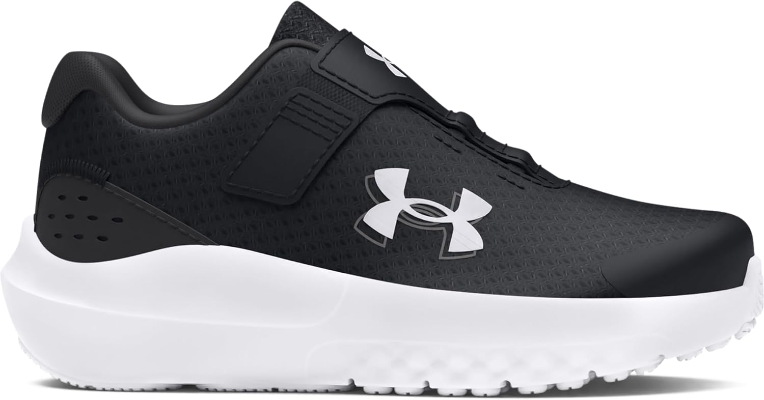 Under Armour UA BINF Surge 4 AC Deportivas para niño, cómodo y ligero calzado infanti